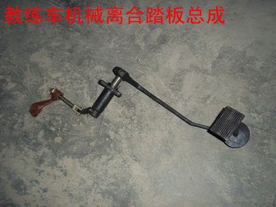 教練車配件選購指南 楚風品牌價格解析與維修通用零部件應用